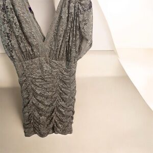 Vishes Vishes Vishes Elegant Lace V-Neck Dress XL